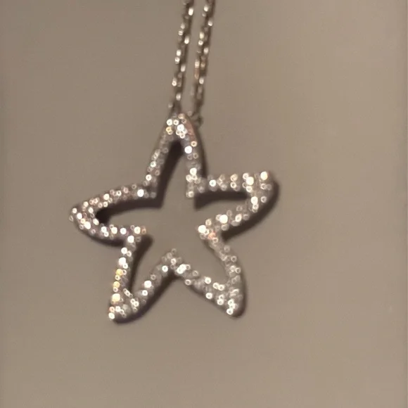EUC SWAVORSKI CRYSTAL STARFISH NECKLACE SILVER - Picture 10 of 14